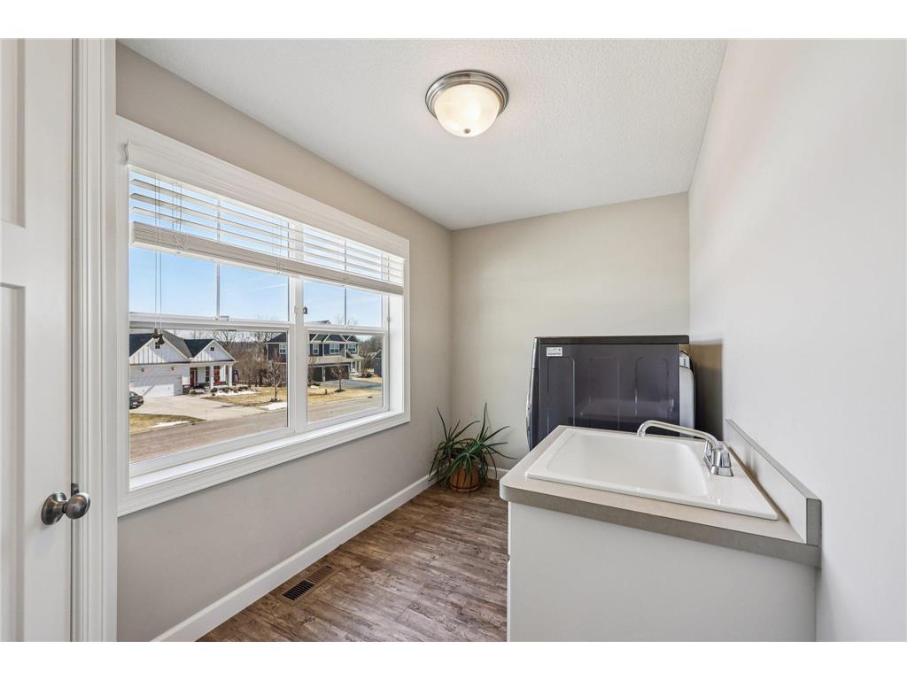 1143 Pine Hill Lane White Bear Twp MN 55127 7067818 image16