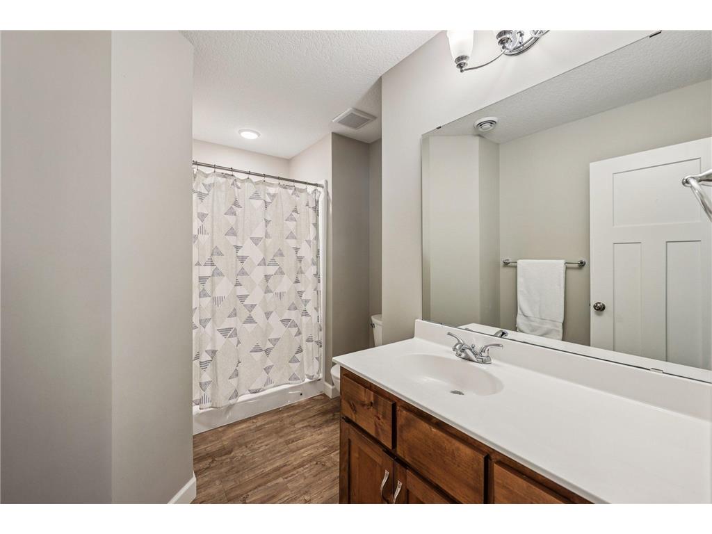 1143 Pine Hill Lane White Bear Twp MN 55127 7067818 image20