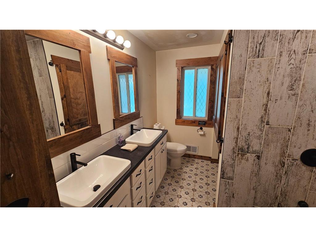 11435 Deuce Road New Market Twp MN 55020 7025275 image11
