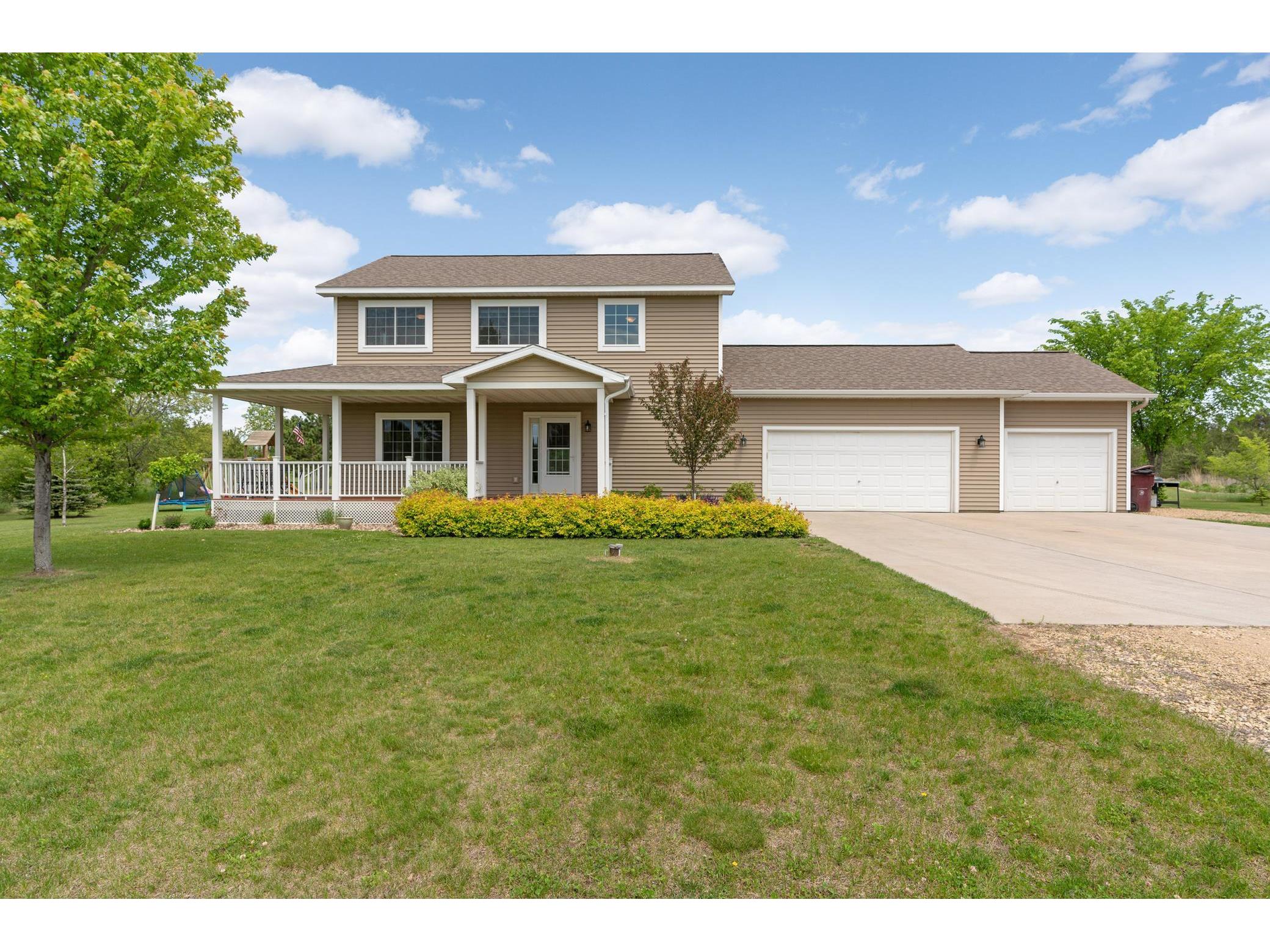 1144 County Road C, New Richmond, WI, 54017 MLS 5766647 Edina Realty