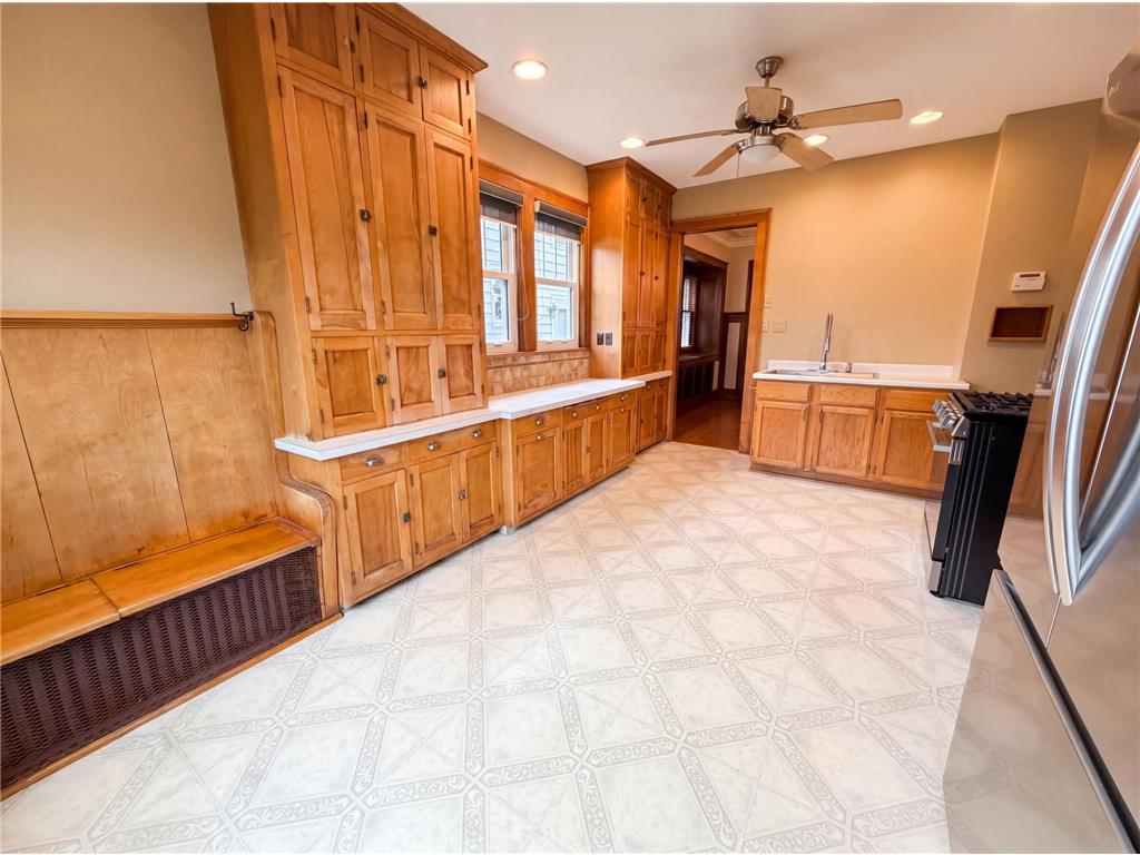 1144 Hawthorne Avenue E Saint Paul MN 55106 7058805 image13