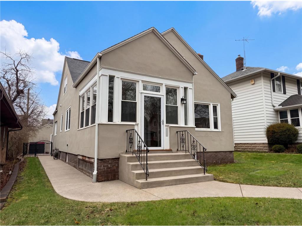 1144 Hawthorne Avenue E Saint Paul MN 55106 7058805 image24