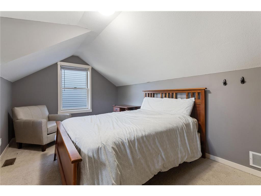 11446 Balsam Way Woodbury MN 55129 7005701 image22