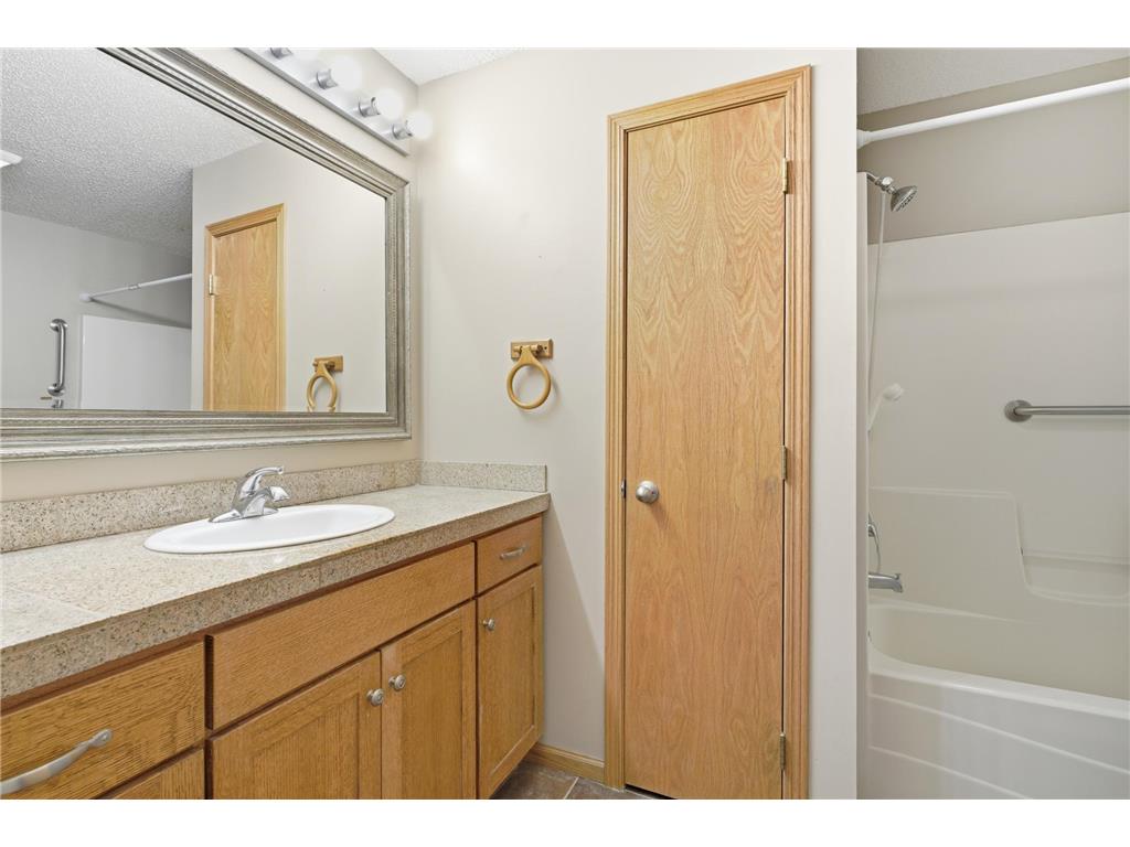 11446 Town Center Drive NE Saint Michael MN 55376 7053204 image17