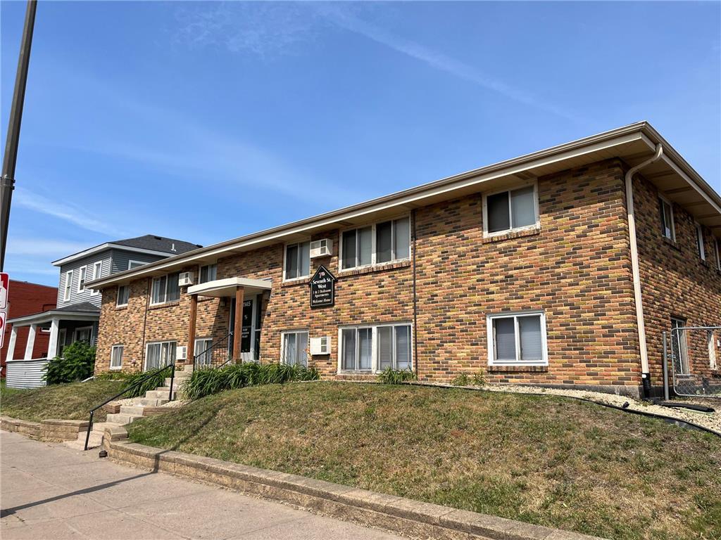 1145 7th Street W Saint Paul MN 55102 7024561 image5