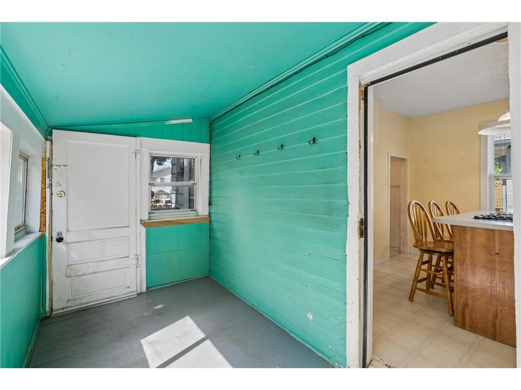 1145 Beech Street Saint Paul MN 55106 7067311 image17