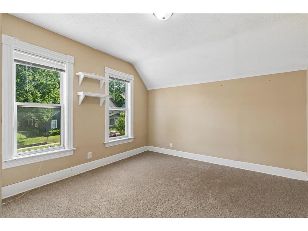 1145 Beech Street Saint Paul MN 55106 7067311 image24