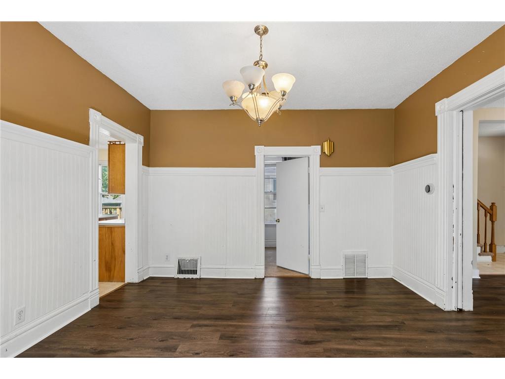 1145 Beech Street Saint Paul MN 55106 7067311 image9