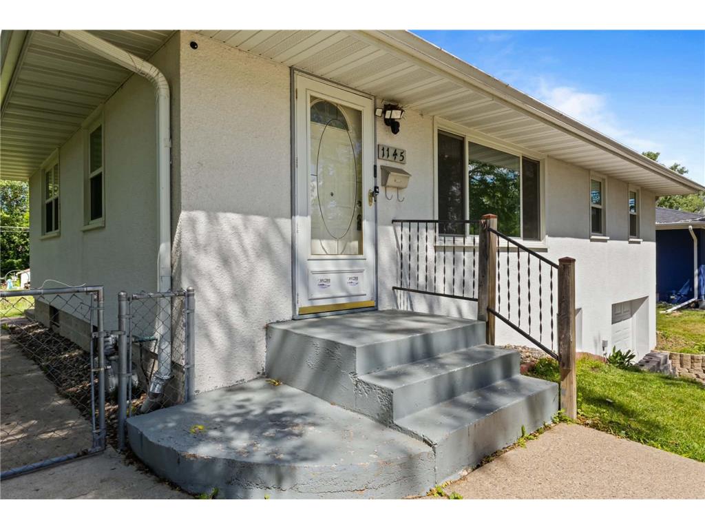 1145 Herbert Street Saint Paul MN 55106 7098266 image3