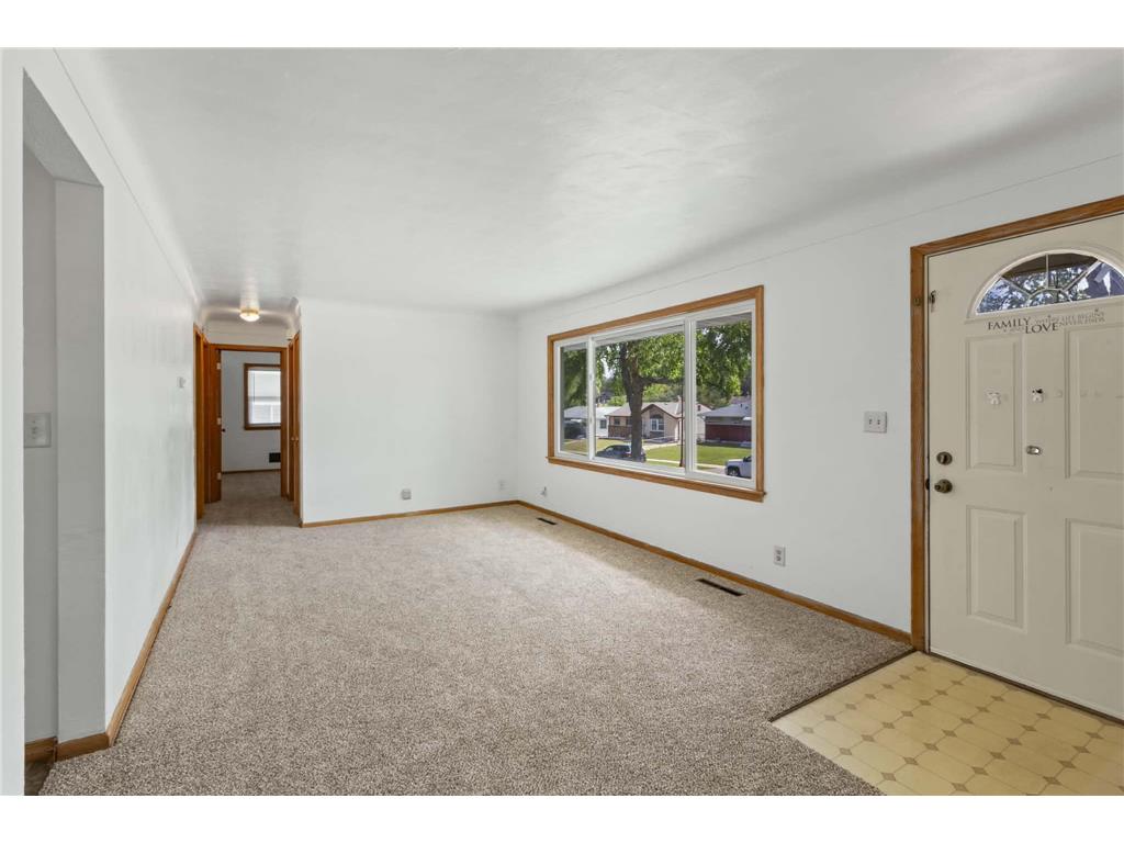 1145 Herbert Street Saint Paul MN 55106 7098266 image5