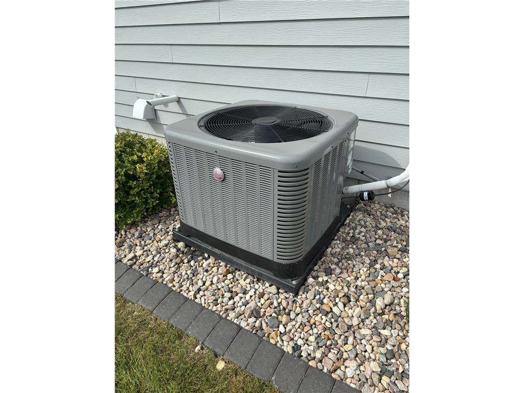 1145 Horatio Street Fairmont MN 56031 6781774 image101