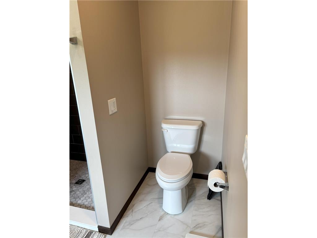 1145 Horatio Street Fairmont MN 56031 6781774 image49