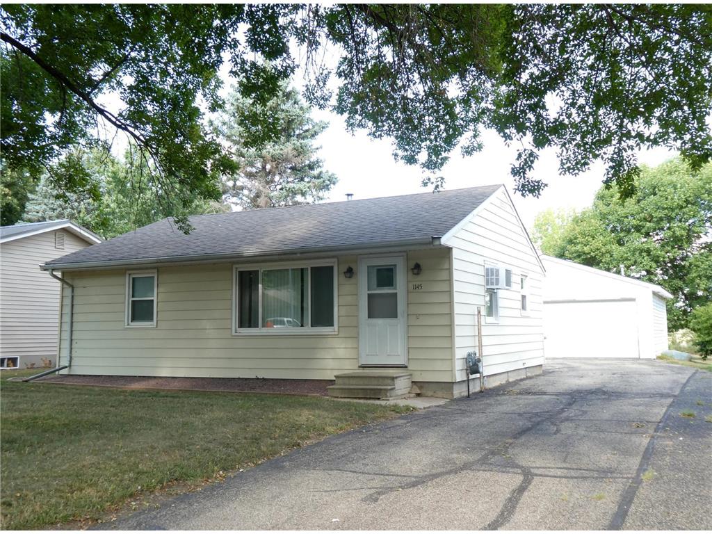 1145 Lakeview Avenue Windom MN 56101 6426362 image1