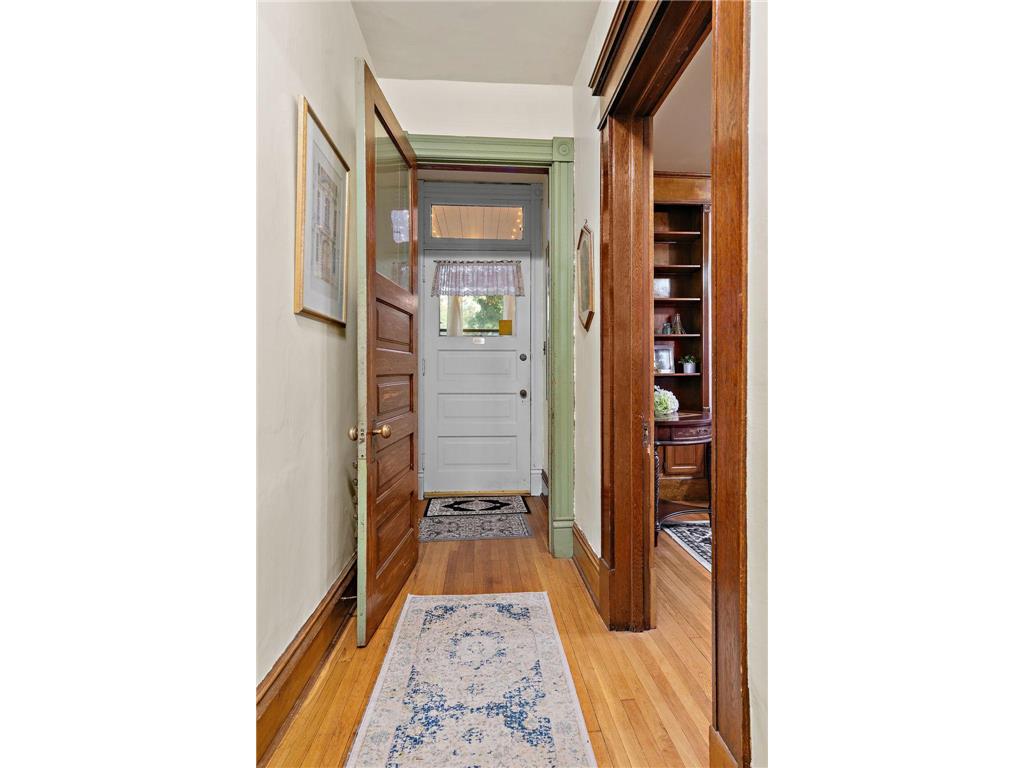 1146 Central Avenue W Saint Paul MN 55104 6802872 image10