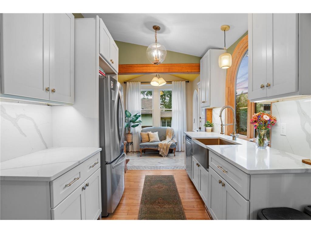 1146 Central Avenue W Saint Paul MN 55104 6802872 image18