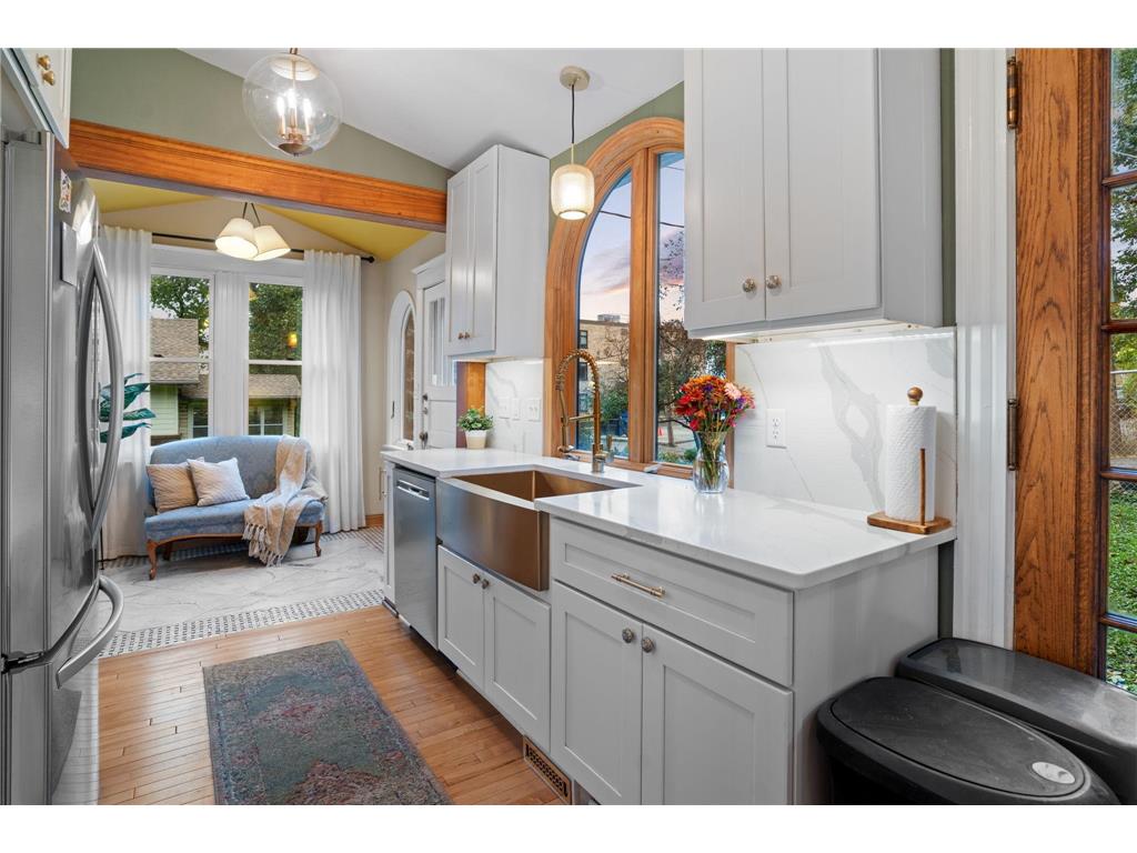 1146 Central Avenue W Saint Paul MN 55104 6802872 image19