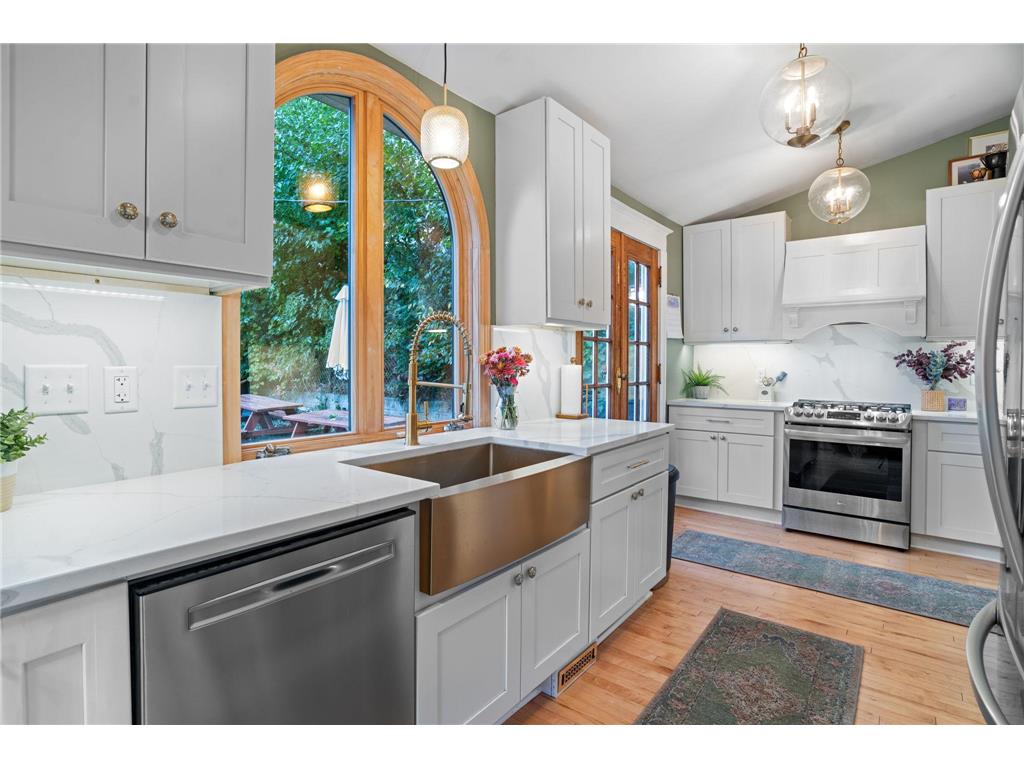 1146 Central Avenue W Saint Paul MN 55104 6802872 image21