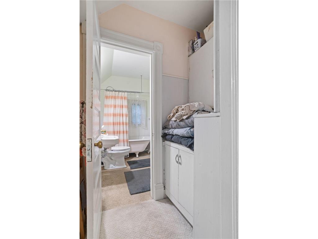 1146 Central Avenue W Saint Paul MN 55104 6802872 image28