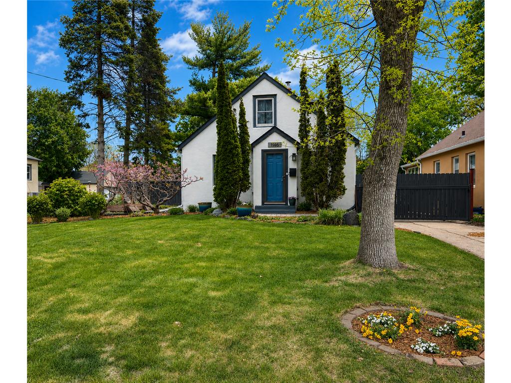 1146 Manomin Avenue West Saint Paul MN 55118 7051732 image1