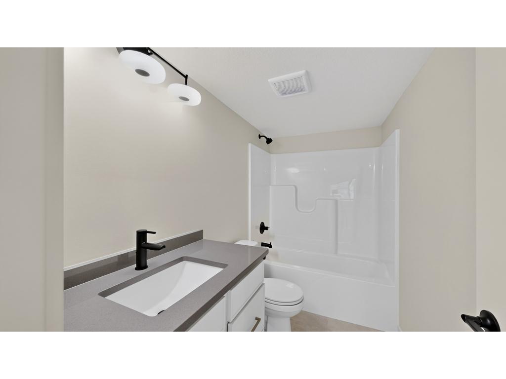1146 Petersen Court NW Stewartville MN 55976 7086875 image28