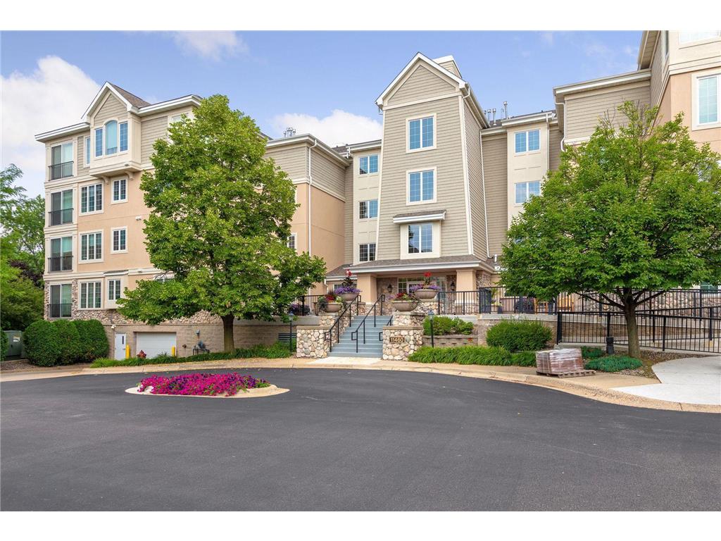 11460 Fairfield Road W #403 Minnetonka MN 55305 6806614 image1