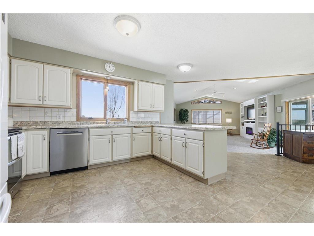 11462 Highway 15 Brownton MN 55312 - Marion Lake 7043429 image17