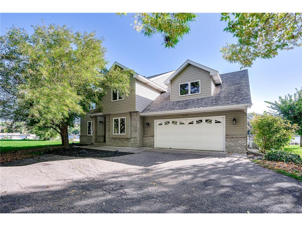 1147 11th Street SE Forest Lake MN 55025 - Forest 6434084 image1