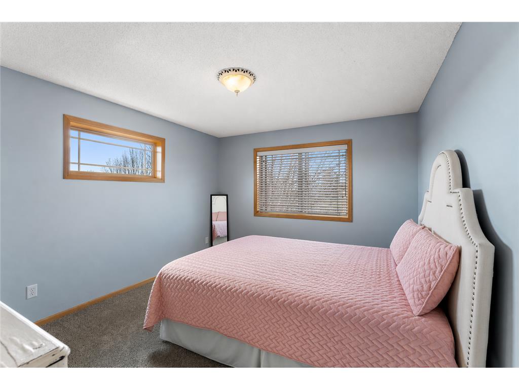11470 Halstead Trail Woodbury MN 55129 7068436 image34