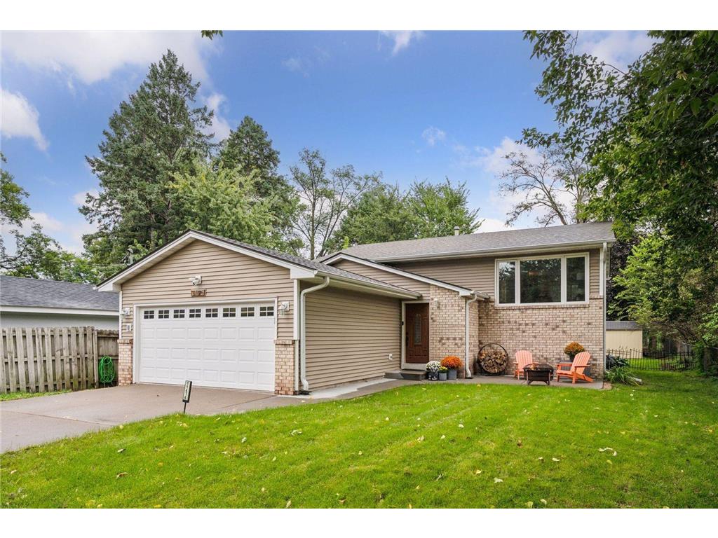 11476 W River Road Champlin MN 55316 6809939 image1