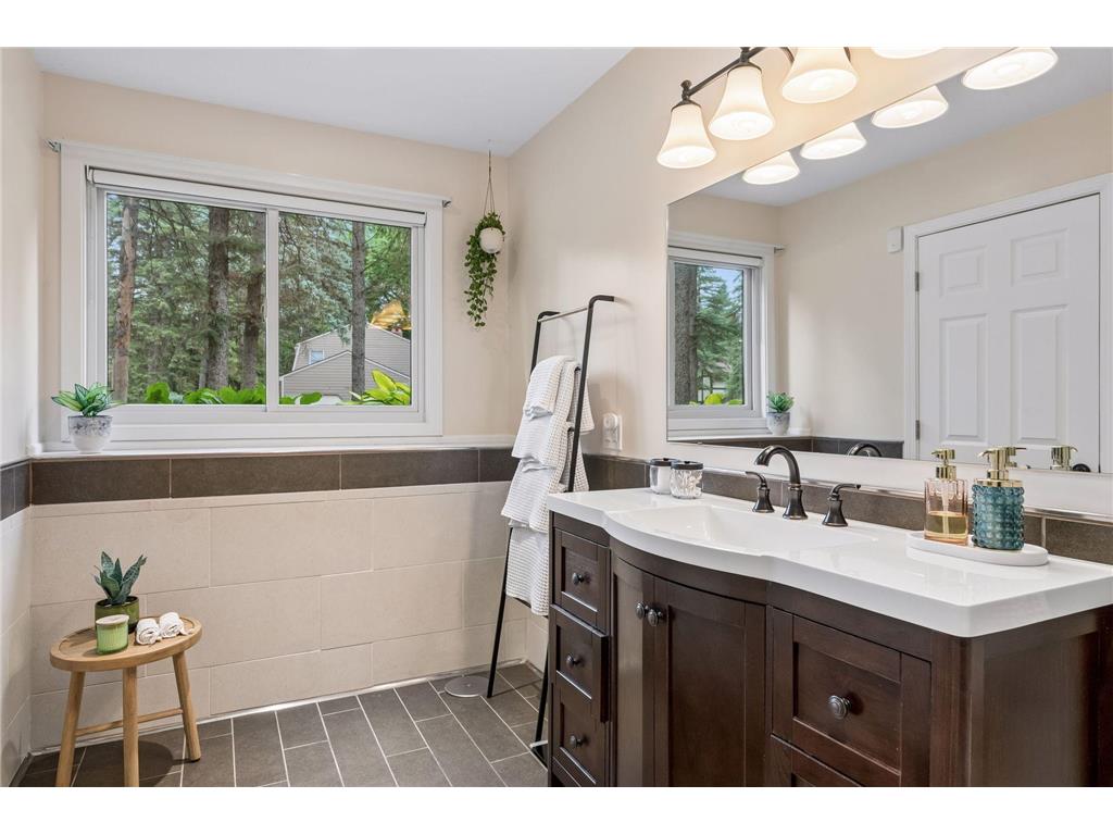 1148 Kenilworth Drive Woodbury MN 55125 7102238 image38