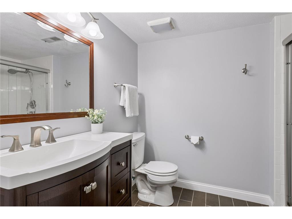 1148 Kenilworth Drive Woodbury MN 55125 7102238 image42