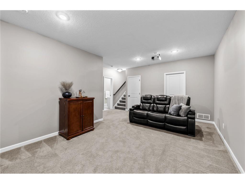 11486 81st Place N Maple Grove MN 55369 6766501 image53