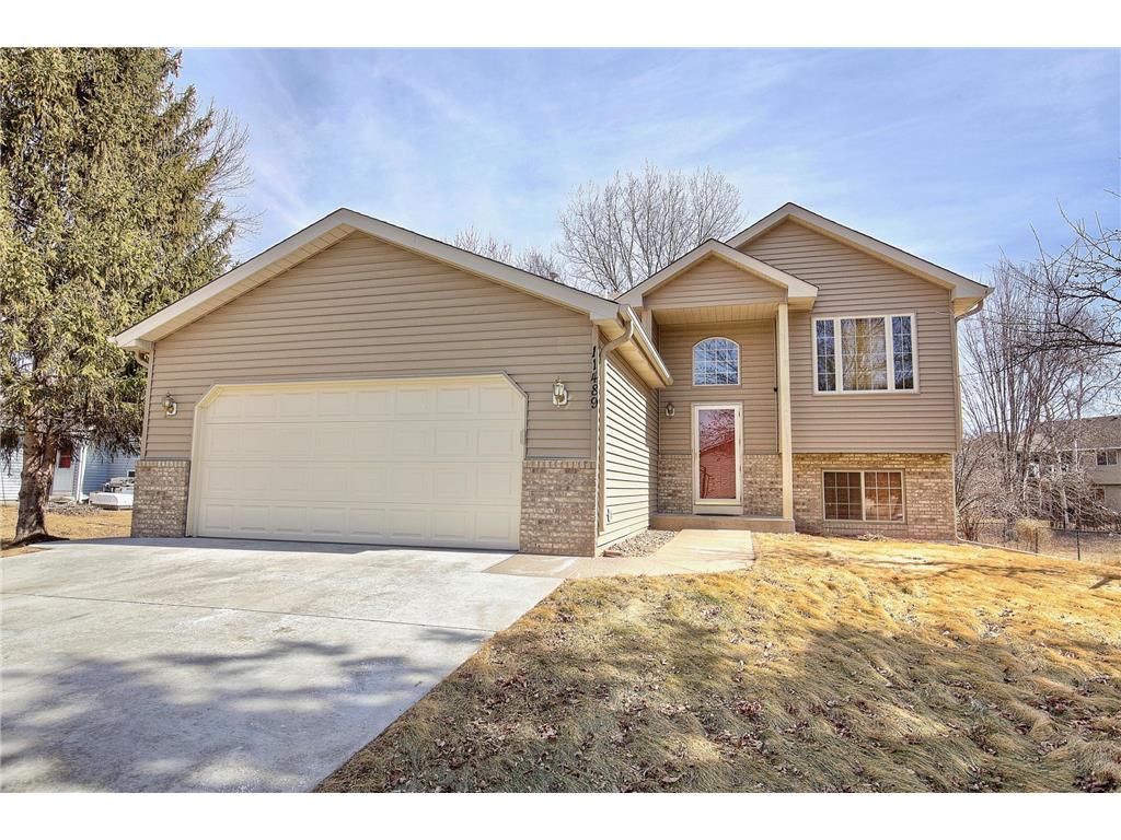 11489 Tyler Street NE Blaine MN 55434 6685669 image1