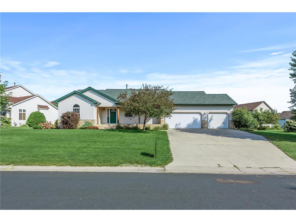 1149 Hudson Trail, Lino Lakes, MN, 55038 MLS 6256320 Edina Realty