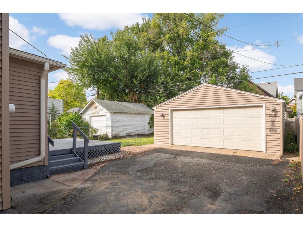 1149 Selby Avenue Saint Paul MN 55104 6773524 image25