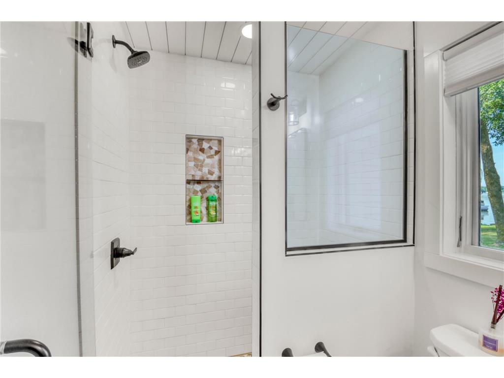 11494 Ravenswood Beach Road Detroit Lakes MN 56501 - Melissa 7042252 image31