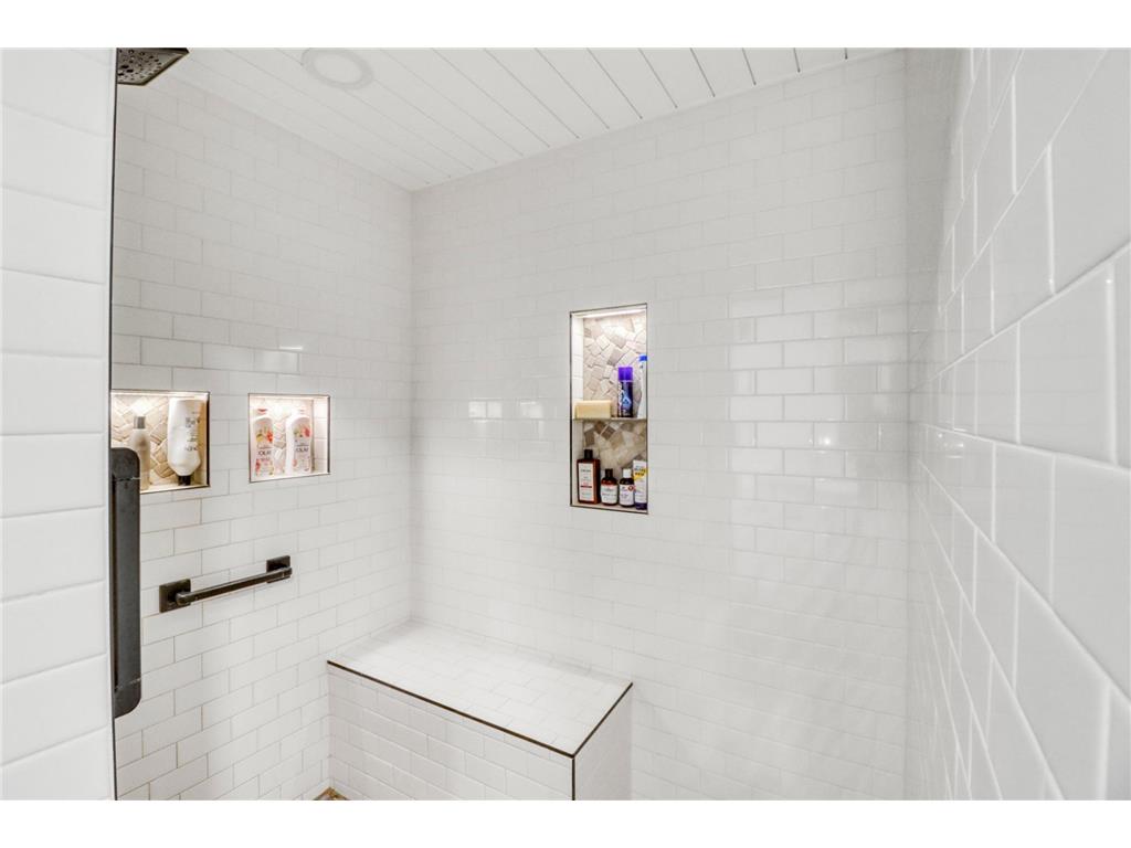 11494 Ravenswood Beach Road Detroit Lakes MN 56501 - Melissa 7042252 image40