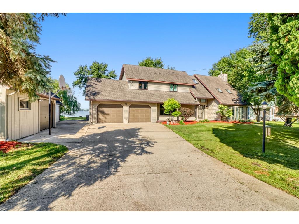 11494 Ravenswood Beach Road Detroit Lakes MN 56501 - Melissa 7042252 image71