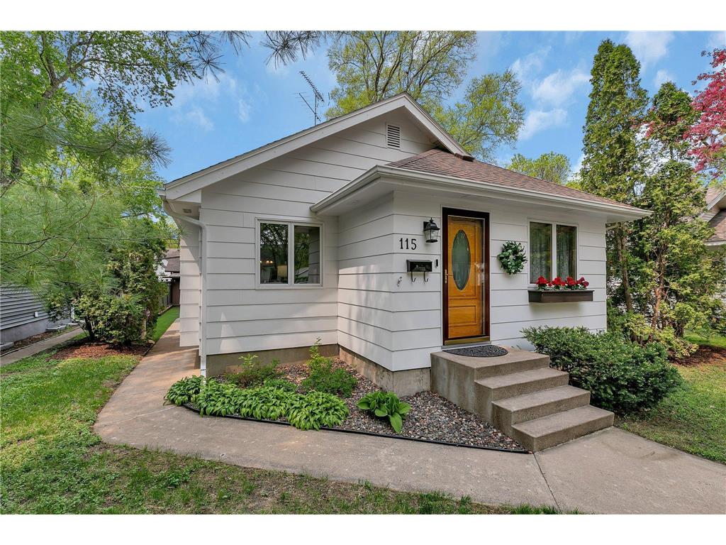 115 21st Avenue N Saint Cloud MN 56303 6369326 image1