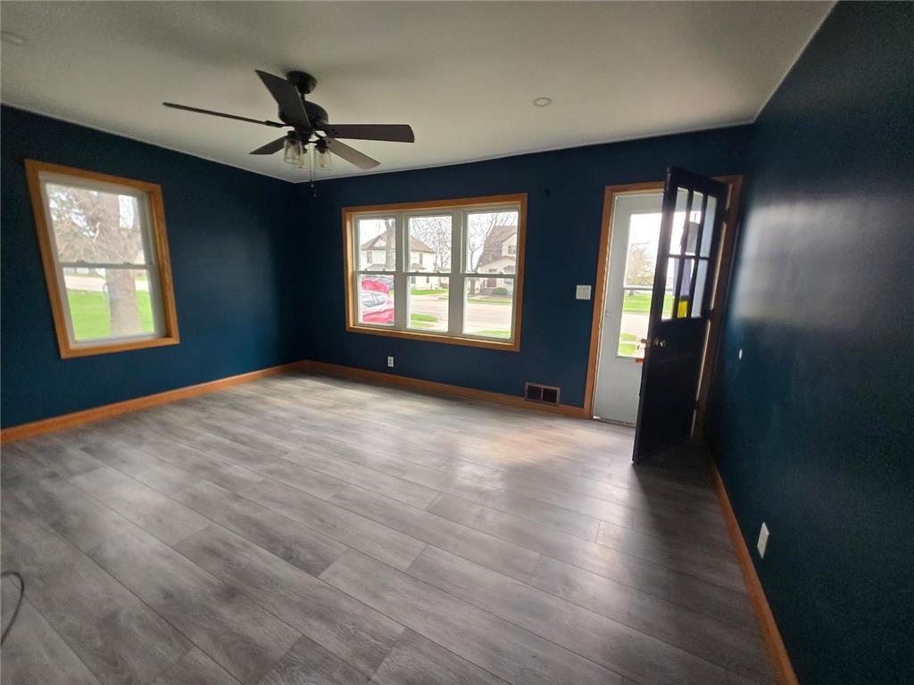 115 4th Street S Gaylord MN 55334 7067683 image2