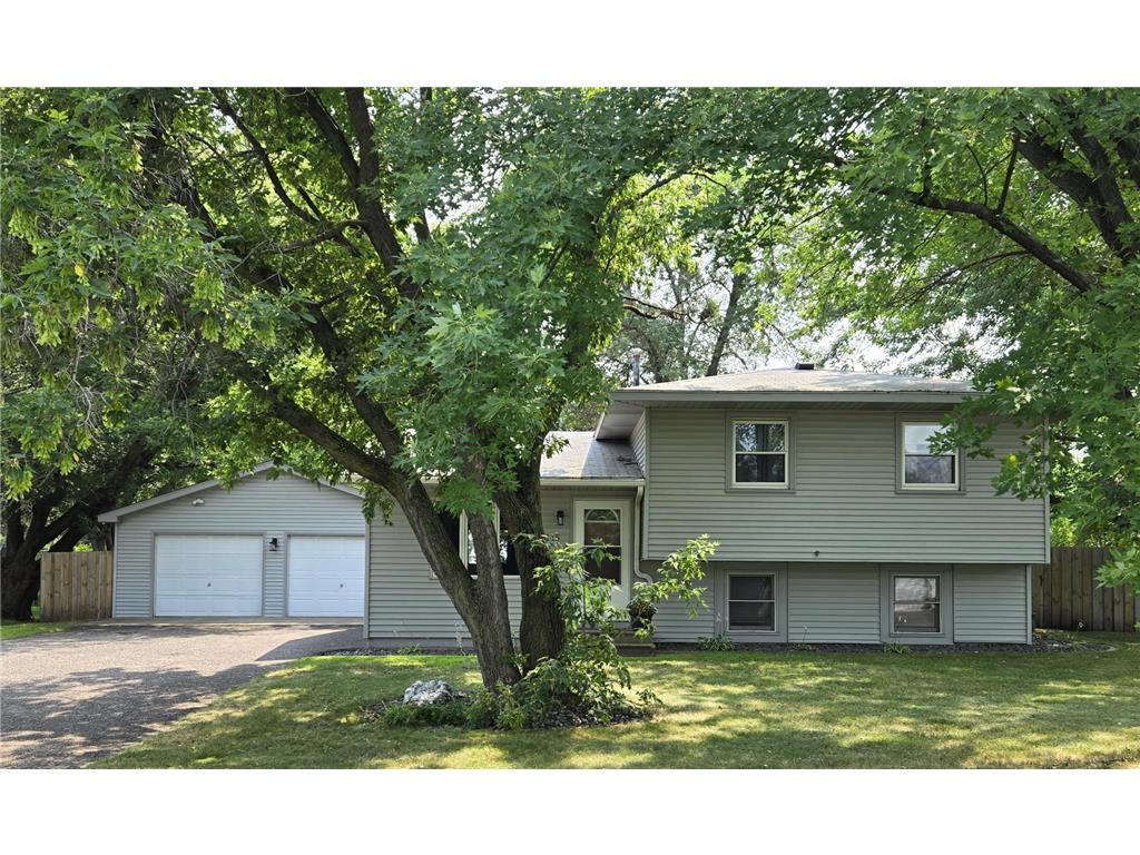115 5th Street NW Elk River MN 55330 6573061 image1
