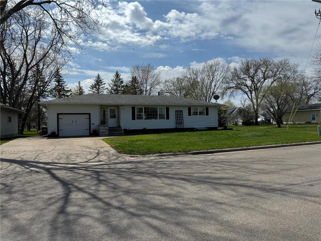 115 9th Street S Sauk Centre MN 56378 6527448 image1