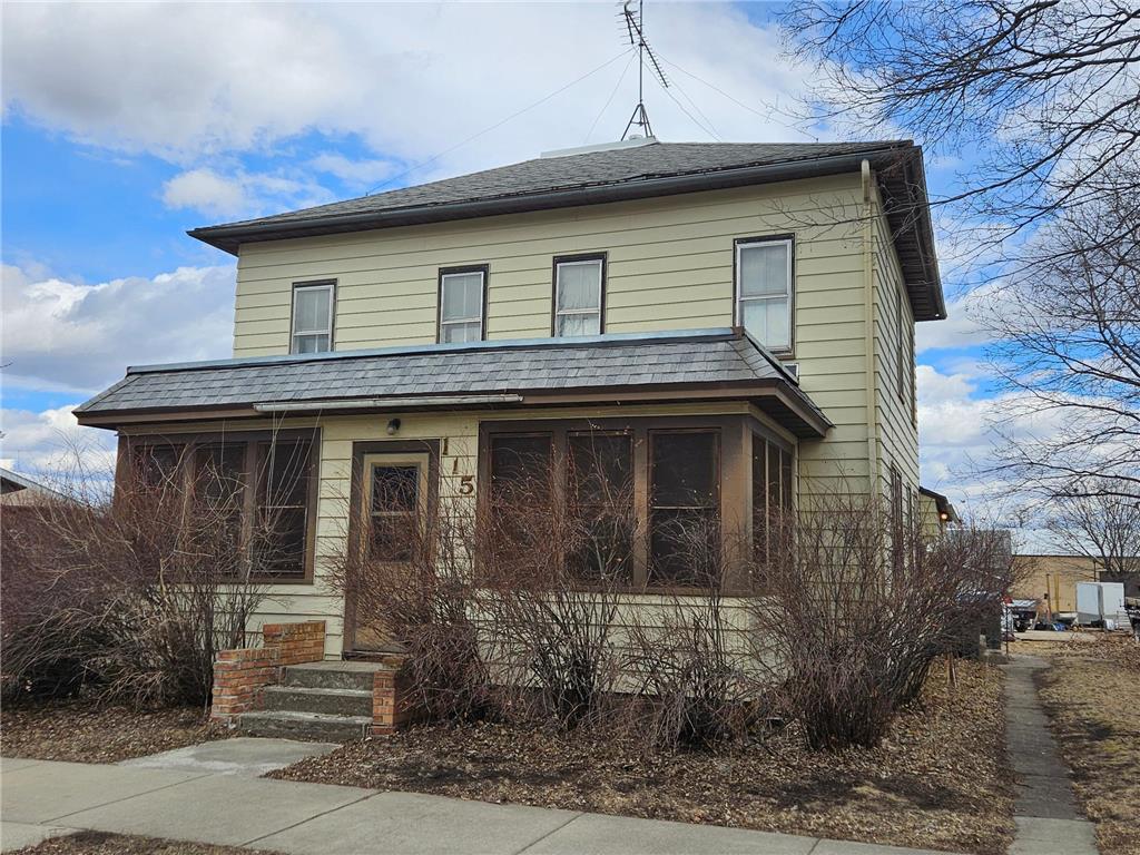 115 Adams Street SE Hutchinson MN 55350 6688840 image1