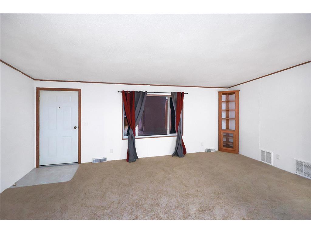 115 Apache Street NW #B Princeton MN 55371 7010333 image8