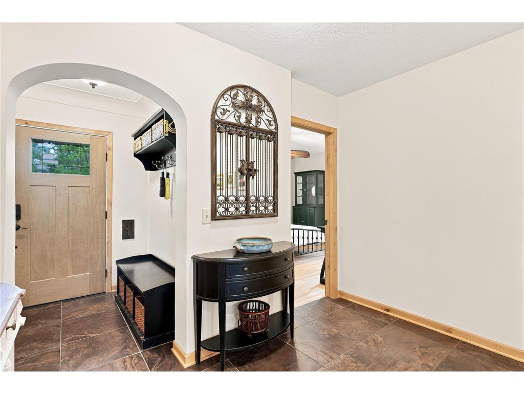 115 Blake Road S Hopkins MN 55343 7055408 image16