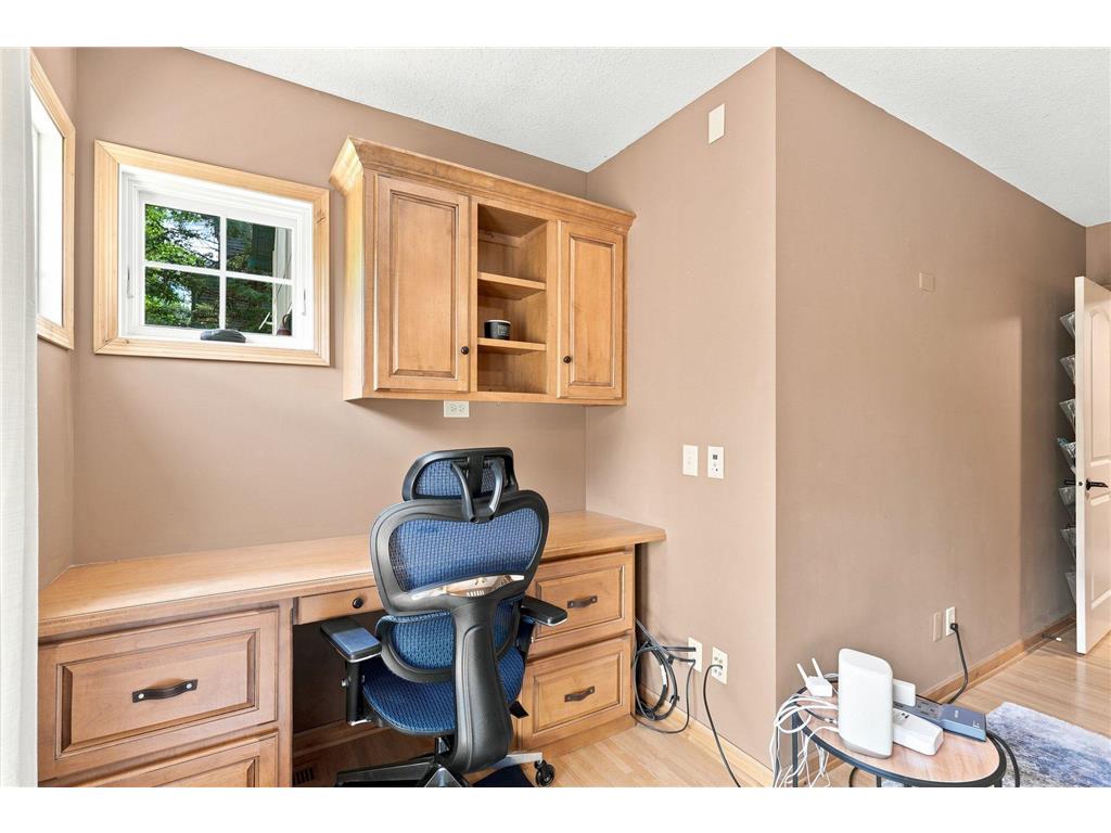 115 Blake Road S Hopkins MN 55343 7055408 image22