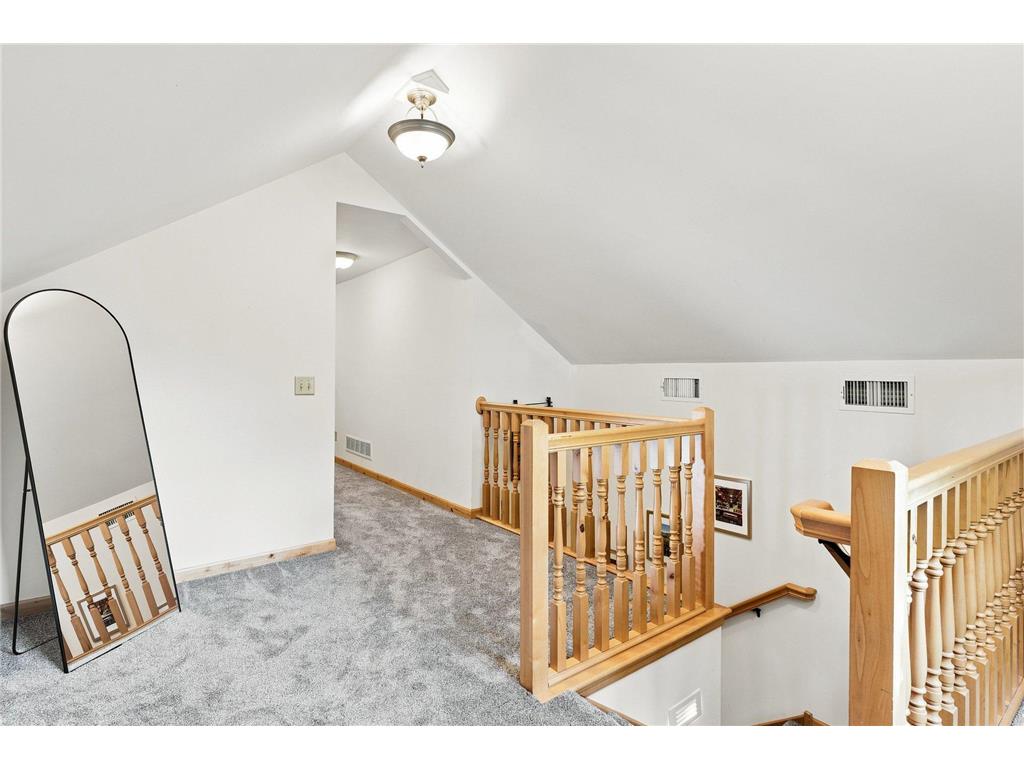 115 Blake Road S Hopkins MN 55343 7055408 image23