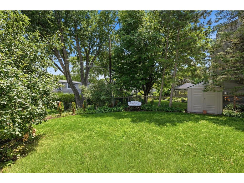 115 Blake Road S Hopkins MN 55343 7055408 image37