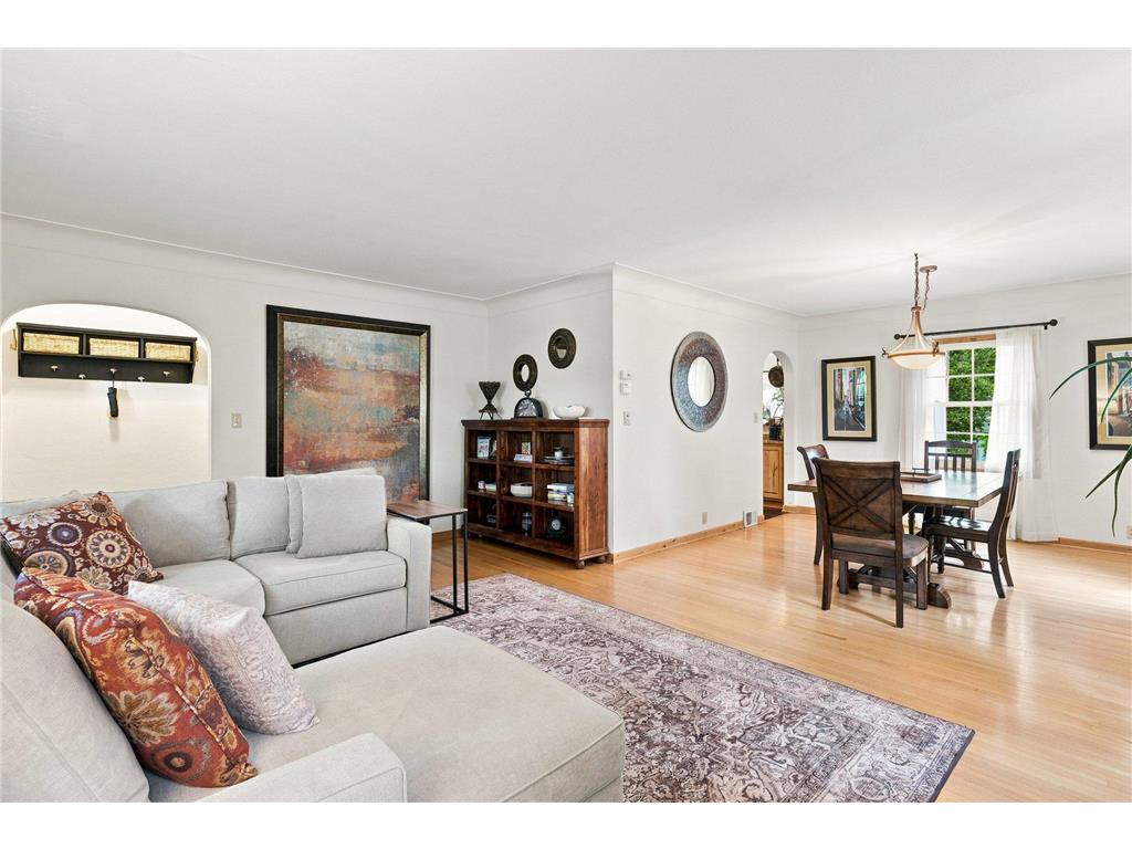 115 Blake Road S Hopkins MN 55343 7055408 image7