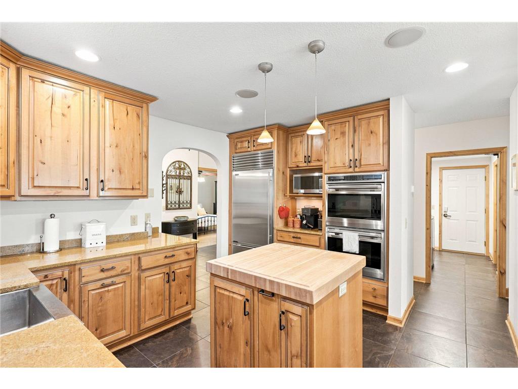 115 Blake Road S Hopkins MN 55343 7055408 image8